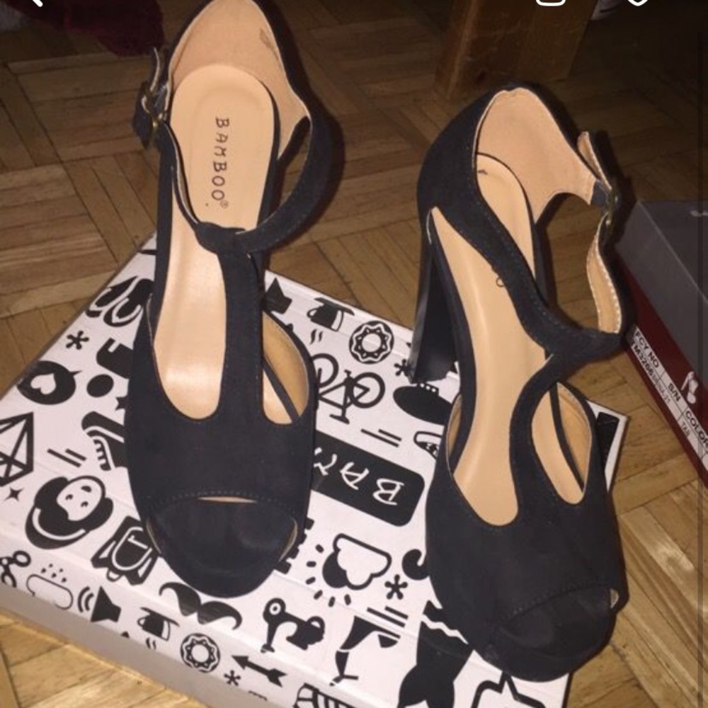 Lola Shoetique Heels